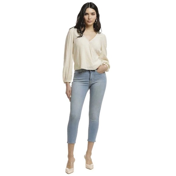 Levi’s Gabi V Neck NWT XS - Picture 7 of 12